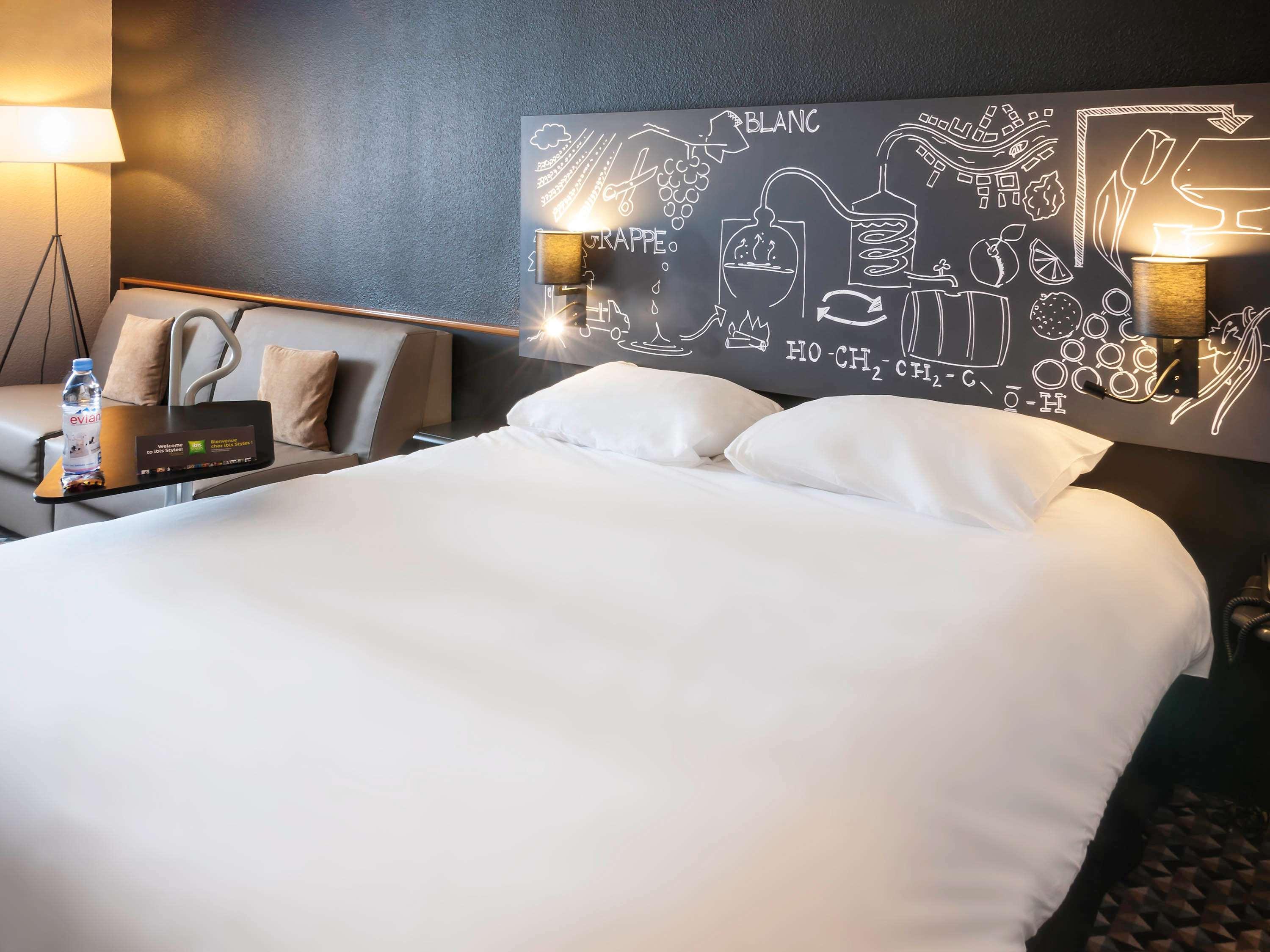 Hotel Ibis Styles Cognac Châteaubernard Exteriér fotografie