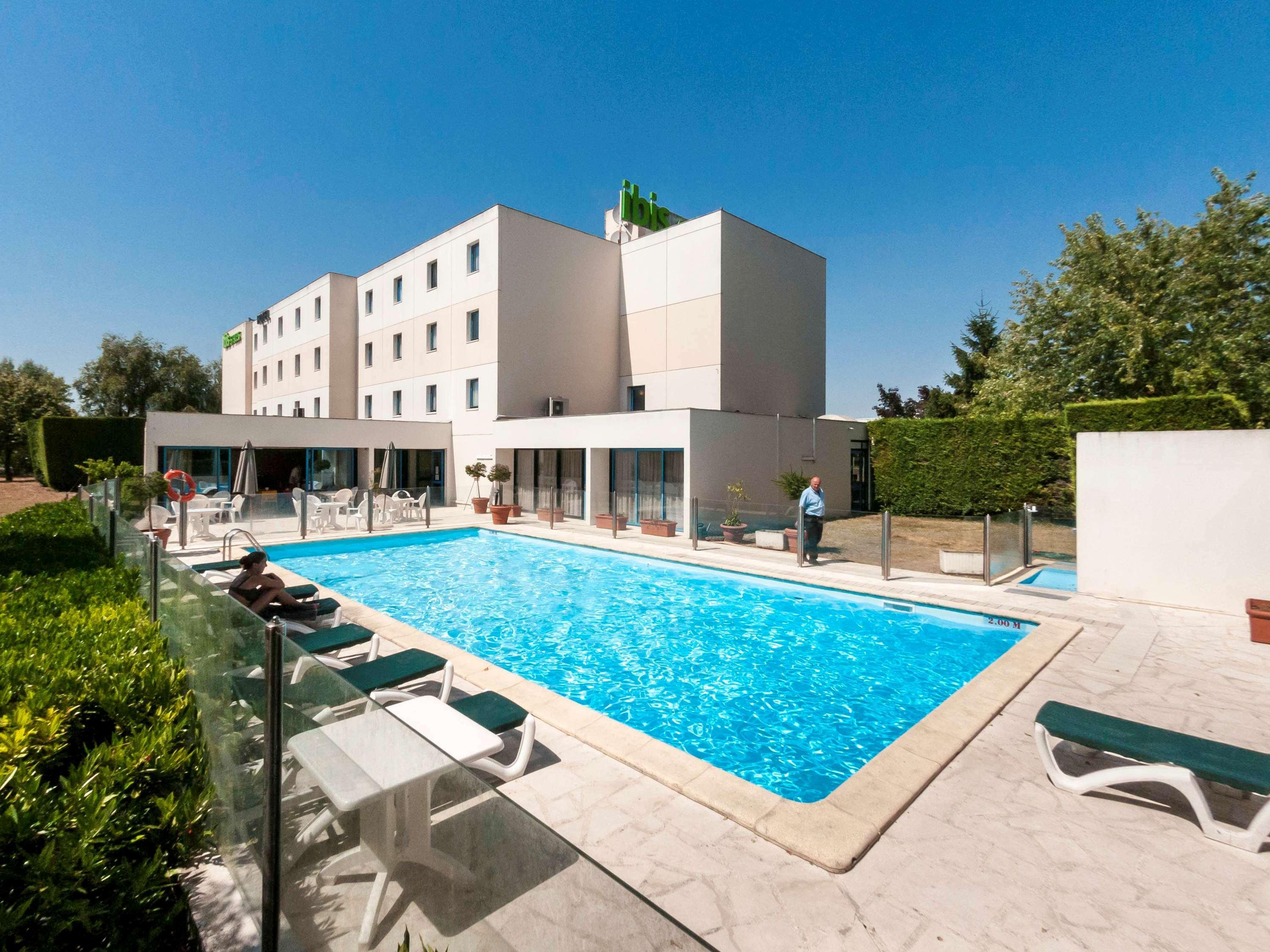 Hotel Ibis Styles Cognac Châteaubernard Exteriér fotografie