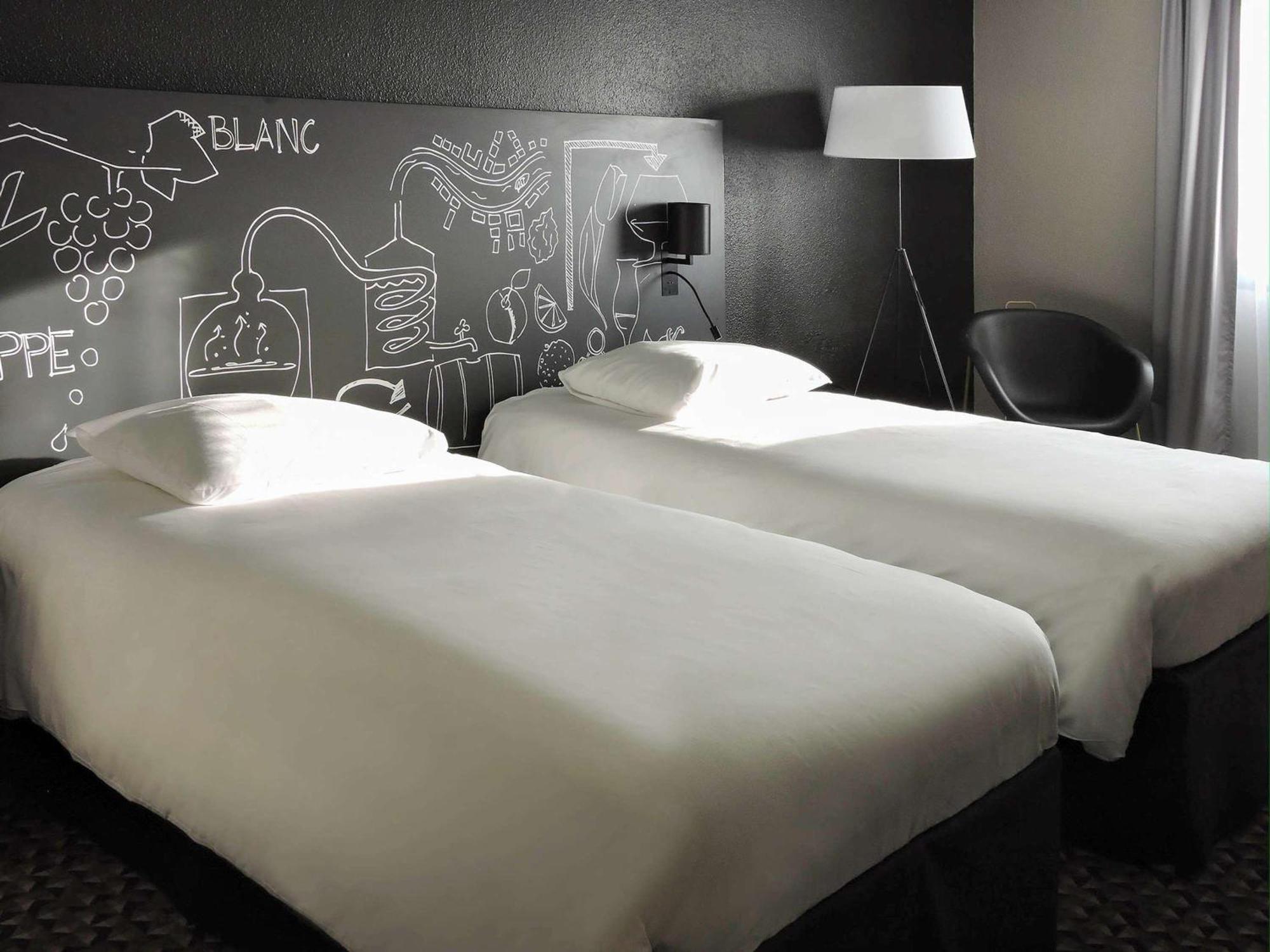 Hotel Ibis Styles Cognac Châteaubernard Exteriér fotografie